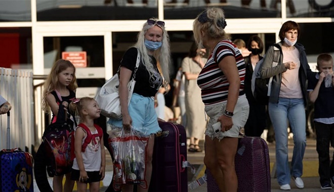 Ruslar için eylül ayı yeni adres Antalya olarak gösterildi