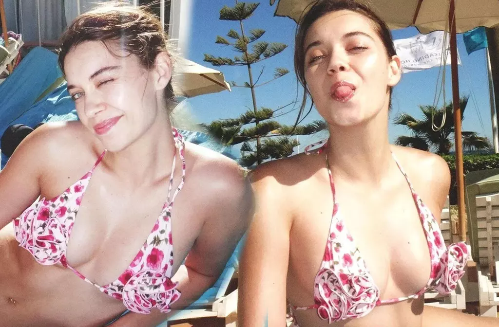 Afra Saraçoğlu sevgilisi Mert Ramazan Demir'e poz verdi! 