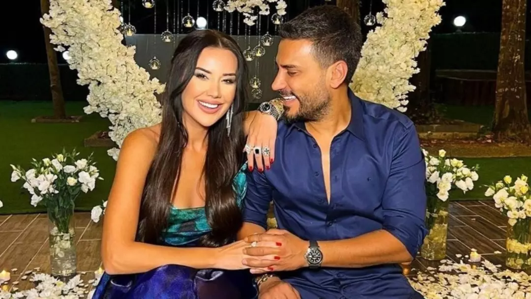 Dilan Polat'ın Anıtkabir paylaşımı tepki çekti! 'Gündemde kalmak için Atatürk'ü kullanıyorsun...'