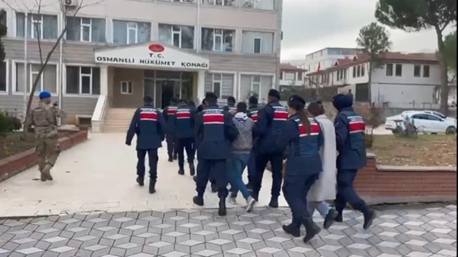 1200 kişiyi dolandıran çeteden 385 milyon TL'lik vurgun!