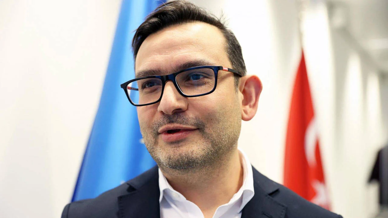 Yunus Emre Vakfı'nda yolsuzluk şoku: Bakanın eşi istifa ettirildi!