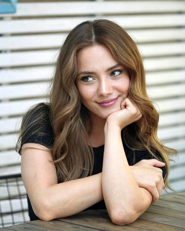 Eslem Akar'dan yeni proje atağı