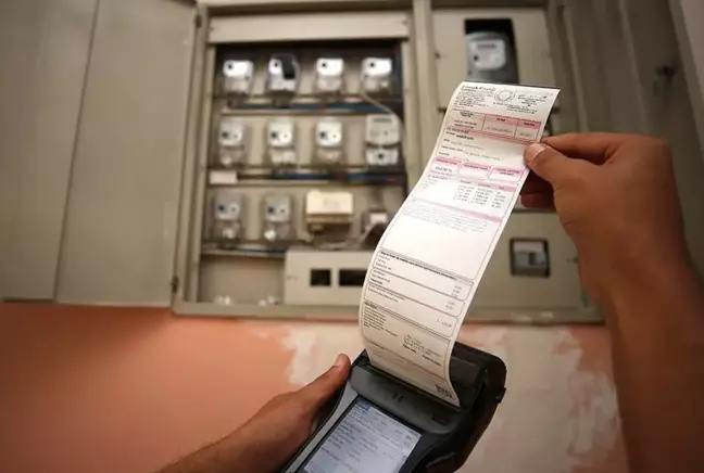 Elektrik fiyatlarında zamlı tarife başladı
