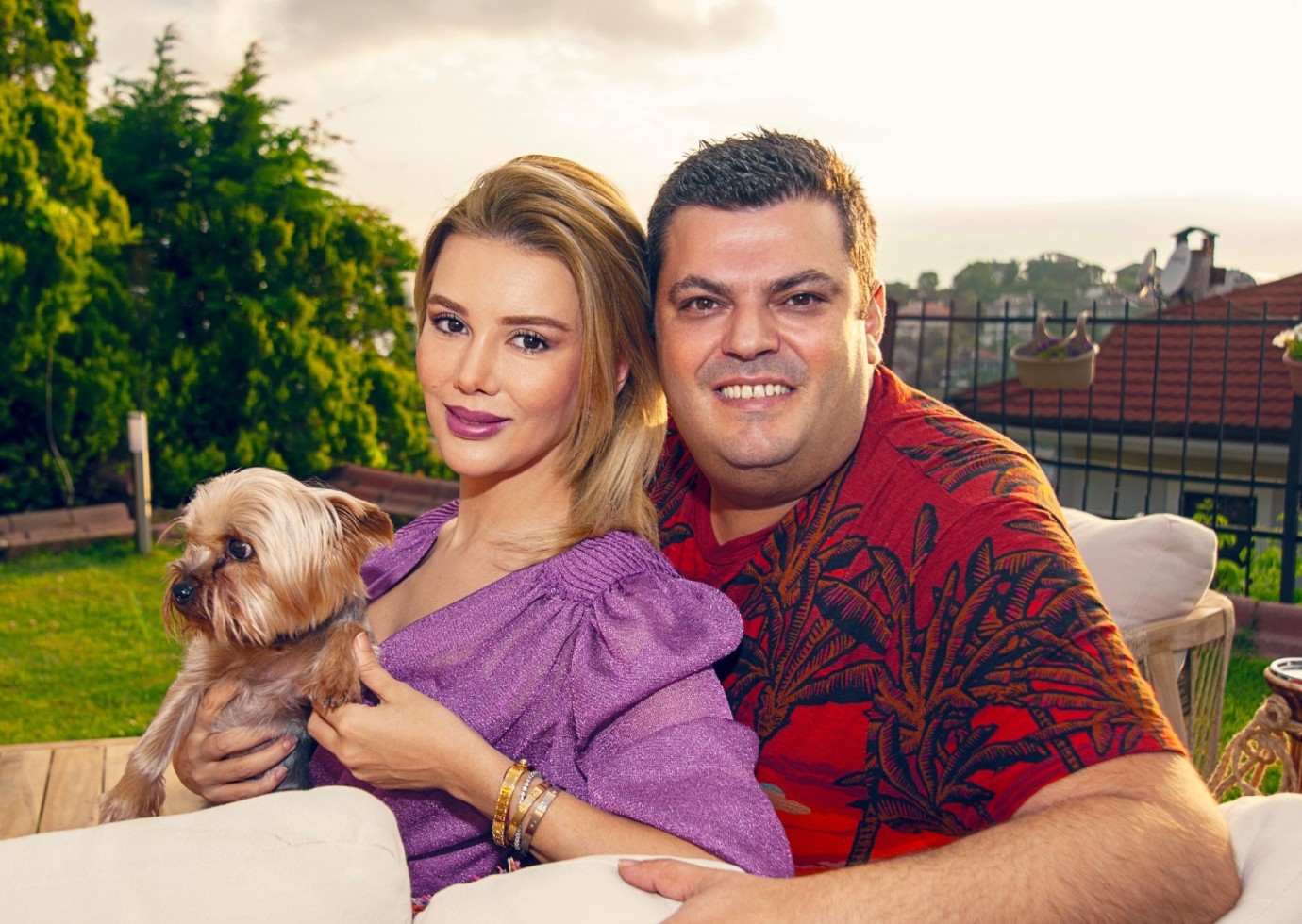 Aras Ailesi Los Angeles'a Taşınıyor...