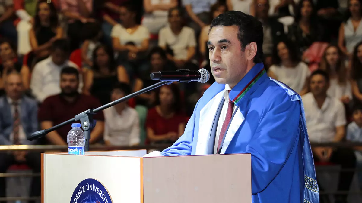 Profesörlük Unvanı Geri Alındı: 10 Yıllık Maaş Gündemde!