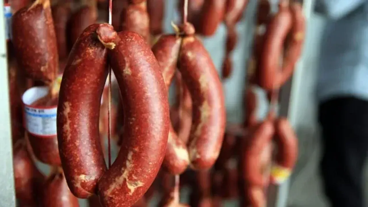 Bakanlık 4 sucuk markasını ifşa etti