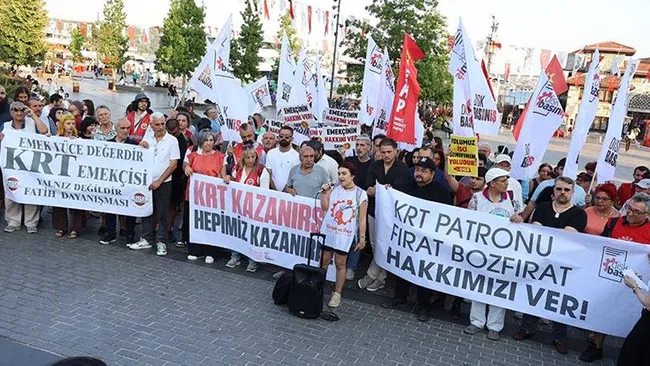 KRT’de maaş krizi büyüyor: Gazeteciler Beşiktaş Meydan’da toplandı