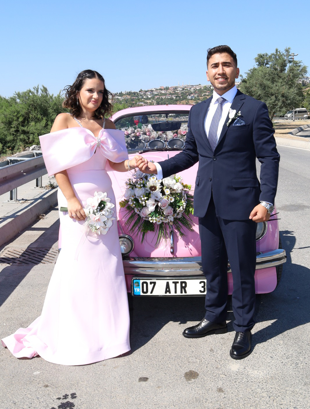 Levent Çekiç’in Duygu Dolu Günü: Kızını Nişanladı, Erkek Evlat Aldı!