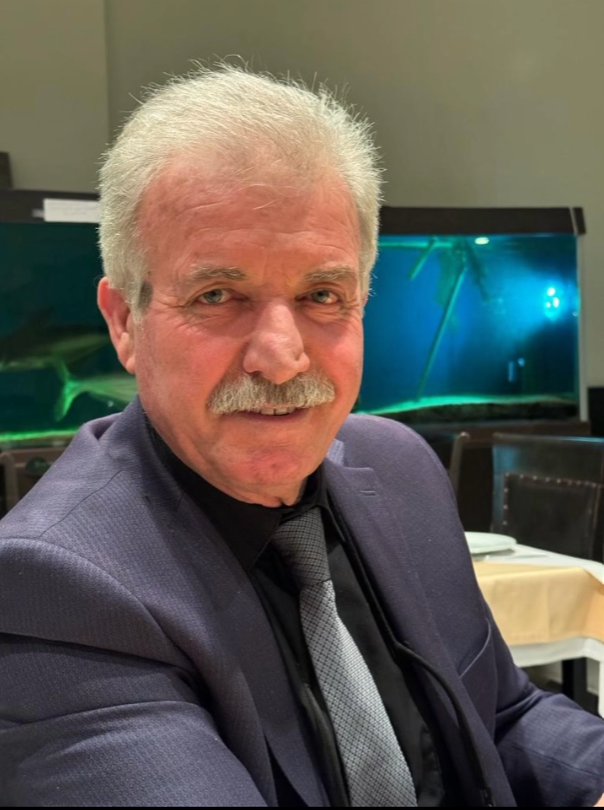 Mümtaz İster’den Kadına Şiddete Marşlı Tepki: “Sanatçı susarsa şiddet büyür”