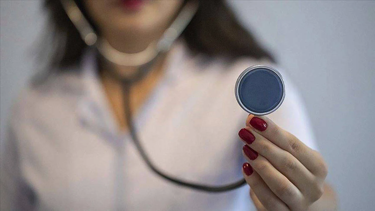 Devlet hastanesinde sahte diplomalı doktor skandalı