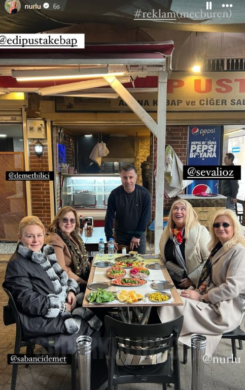 Demet Sabancı ve arkadaşları Adana'da 