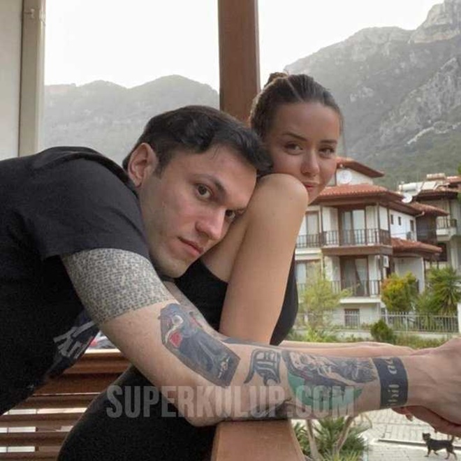 Oyuncu Yağmur Ün doktor sevgilisiyle evlendi! 