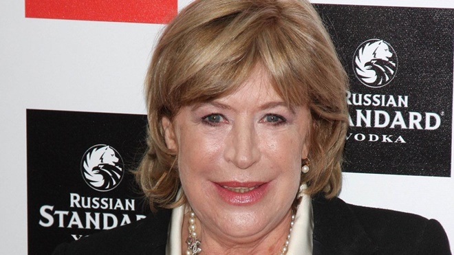 75 yaşındaki şarkıcı bakımevine yatırıldı