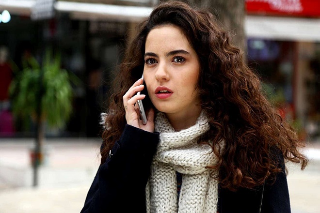 Teşkilat'ın Pınar'ı Oyuncu Ezgi Şenler paylaştı! Trafikte Hatay plakalı bir araç gördüm ve...