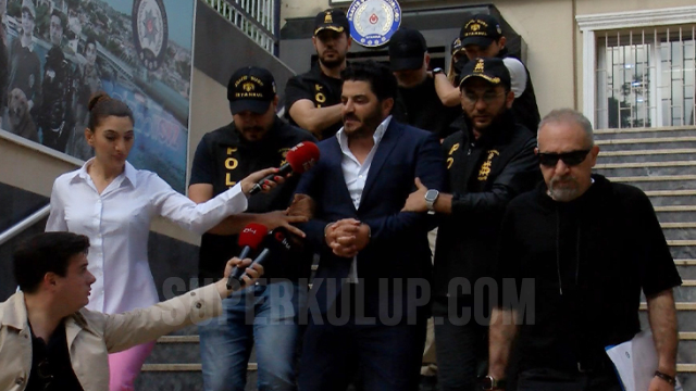 Ebru Şallı'nın eşi basın mensuplarına patladı! Hakkında vahim iddialar var