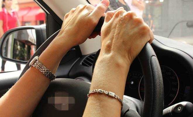 Bir aracın 3/4’ü vergi olurken, kalan 1/4’ü sadece aracın kendi fiyatı oldu