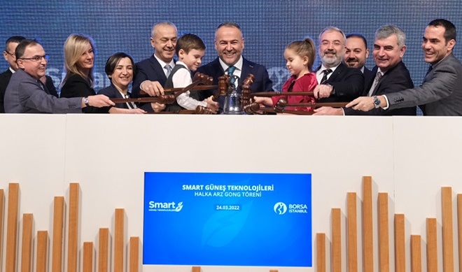 Borsa İstanbul’da gong Smart Güneş Teknolojileri için çaldı