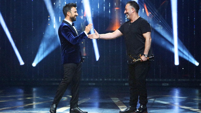 Cem Yılmaz, Tarkan'ın 50. yaşını kutladı: Sen çok yaşa!