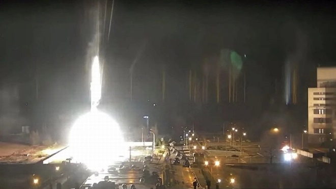 Çernobil'den sonra Zaporijya nükleer santraliyle de bağlantı kesildi