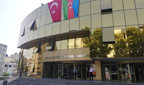 Aydın Büyükşehir Belediyesi'ni Aile şirketine çevirmişler!