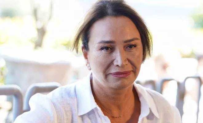 Demet Akbağ, eşi Zafer Çika ile ilgili duygulandıran bir paylaşımda bulundu