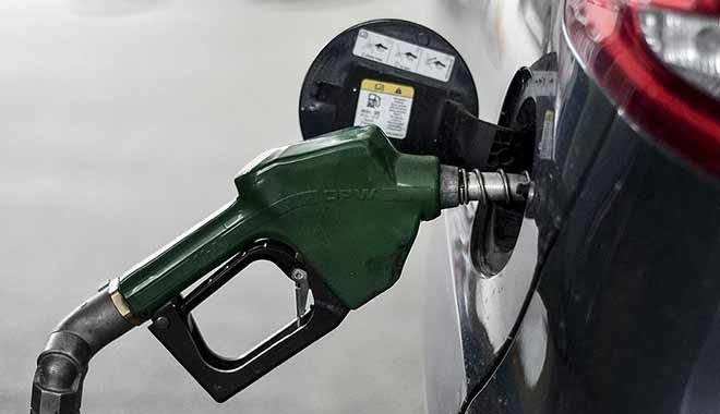 Dikkat! Akaryakıt fiyatlarına bu gece de zam geliyor