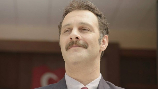 Fatih Al üç koldan birden geliyor