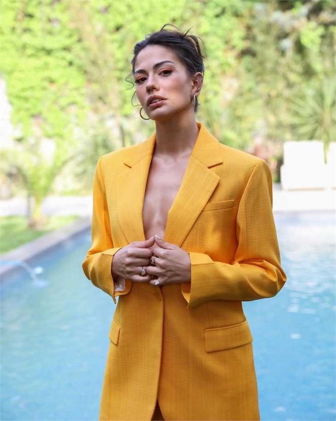 Demet Özdemir: Romantik olmayı beceremiyorum!