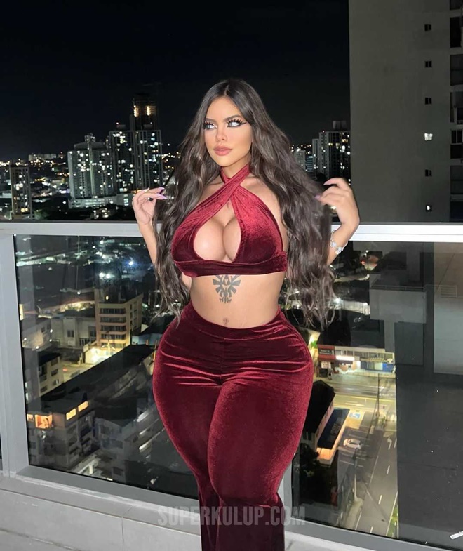 Büyük beden model Gracie Bon paylaşımlarıyla beğeni butonunu çökertti