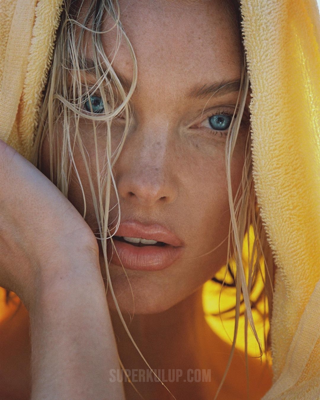 Elsa Hosk sosyal medyayı salladı