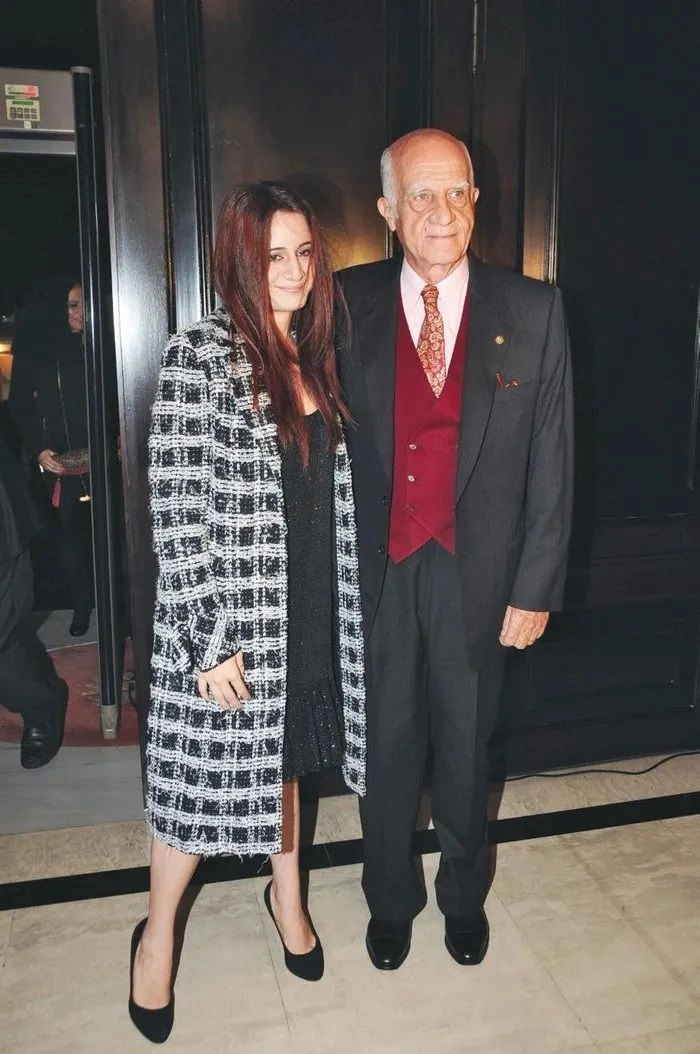 İpek Kıraç aşkı DJ Sezer Uysal’da buldu