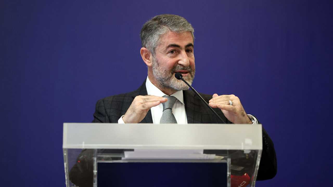 Nureddin Nebati duyurdu: 44 milyar dolar gelir hedefliyoruz