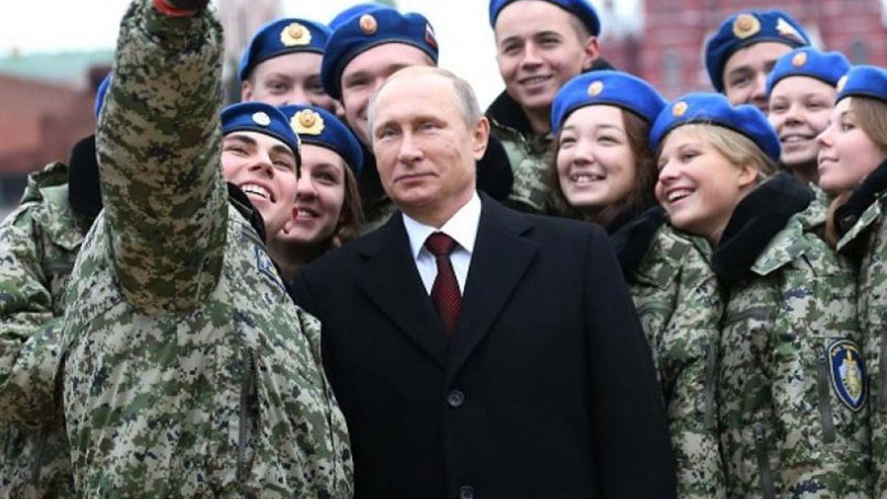 Rus gazeteci Bershidsky: Ruslar Almanların yaşadığını yaşayacak