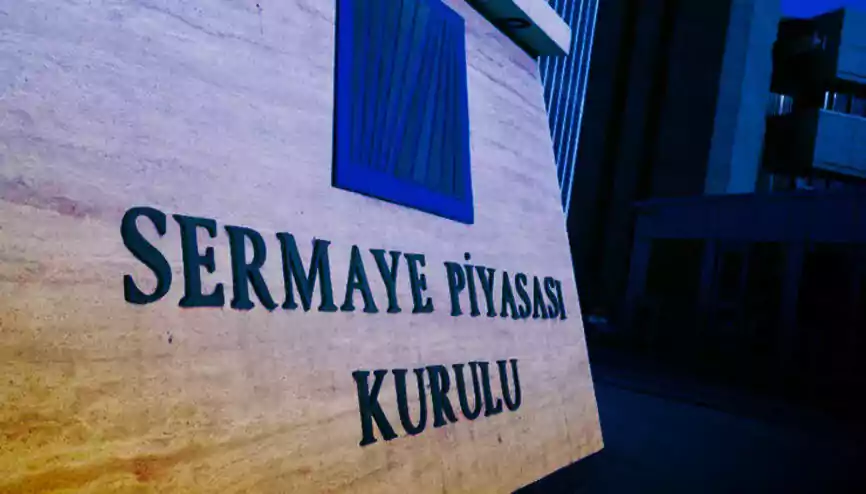 Bir spekülatöre yasak geldi İMKB'de dönen para yarıya indi