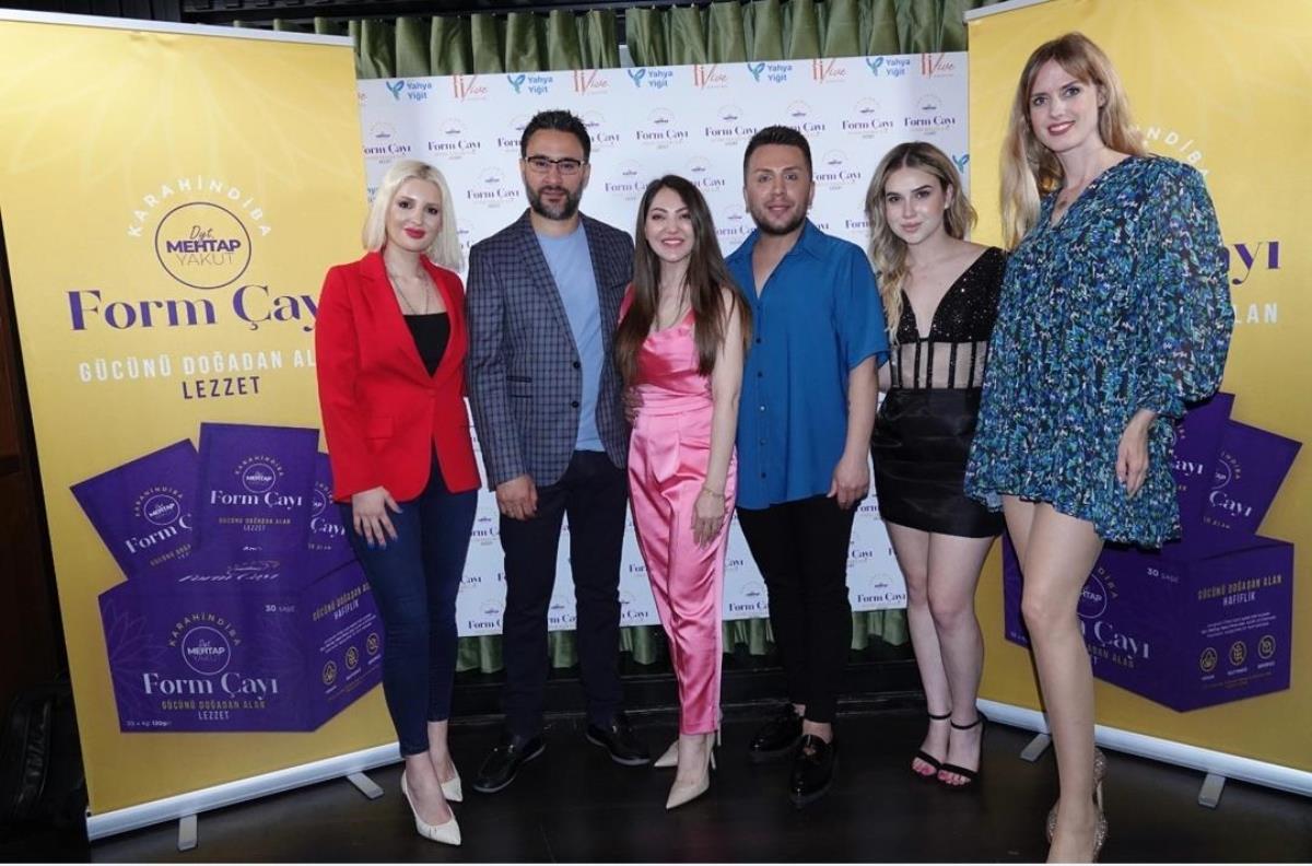 Ünlü moda tasarımcısından büyük davet