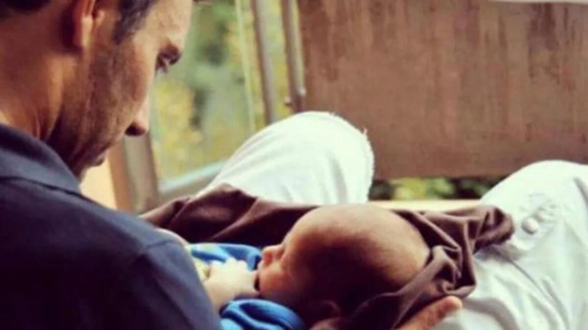 Ünlü popçu paylaştı: 14 yıl arayla iki fotoğraf