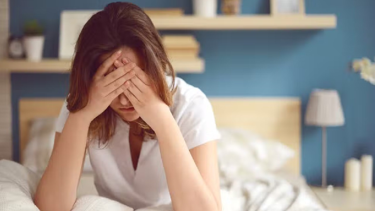 Uzun Kovid vakalarının çoğunlukla kadınlarda görüldüğü ortaya kondu